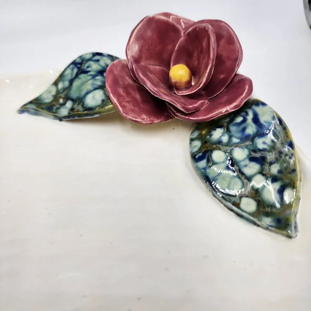 Art Pottery 16
